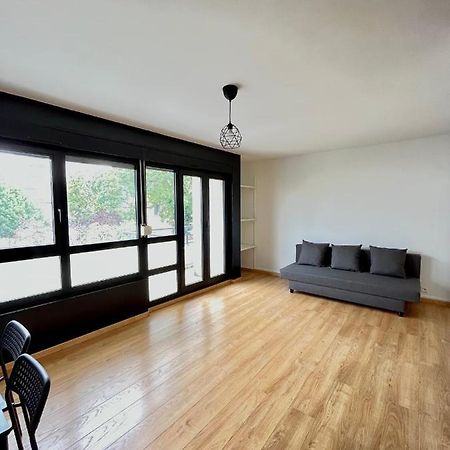 Ponsardin- Appartement Avec Balcon Et Parking แร็งส์ ภายนอก รูปภาพ
