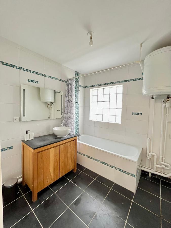Ponsardin- Appartement Avec Balcon Et Parking แร็งส์ ภายนอก รูปภาพ