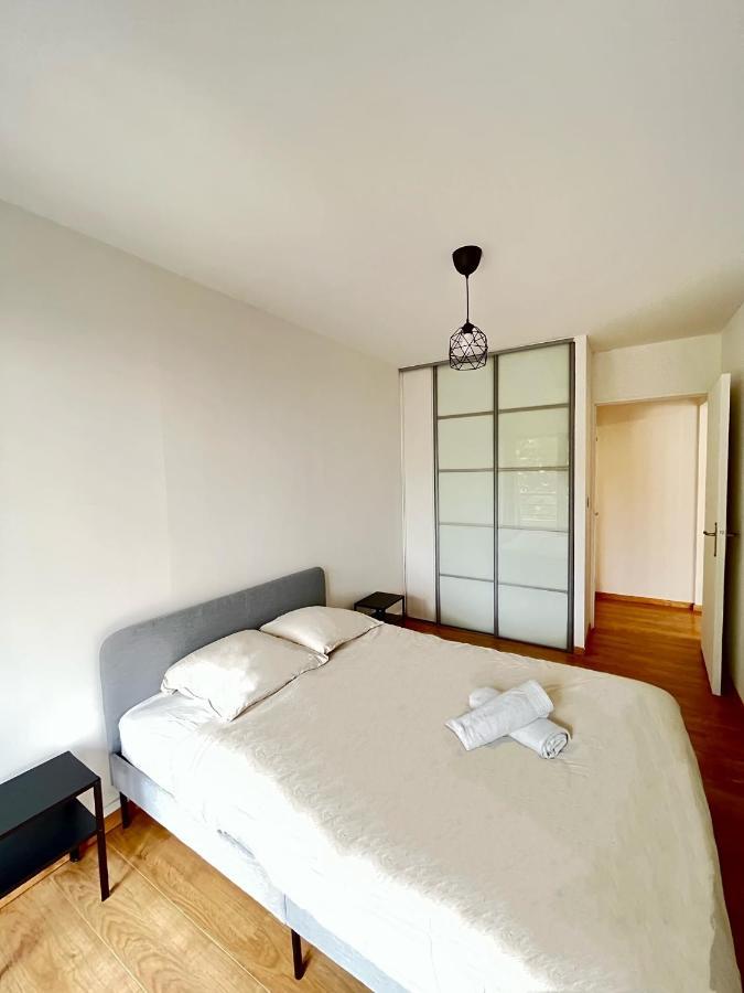 Ponsardin- Appartement Avec Balcon Et Parking แร็งส์ ภายนอก รูปภาพ